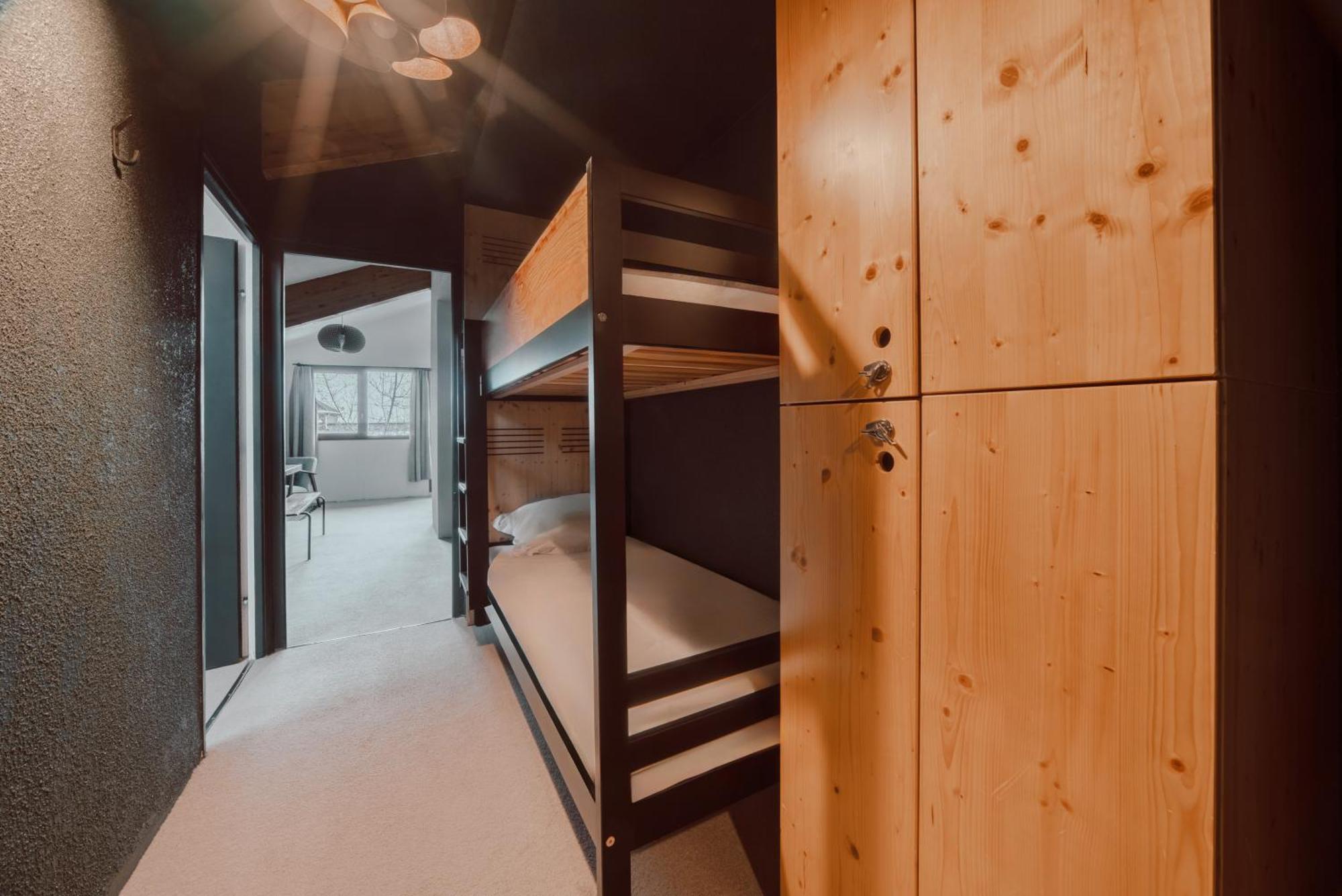 Ho36 Les Menuires Hotel ภายนอก รูปภาพ